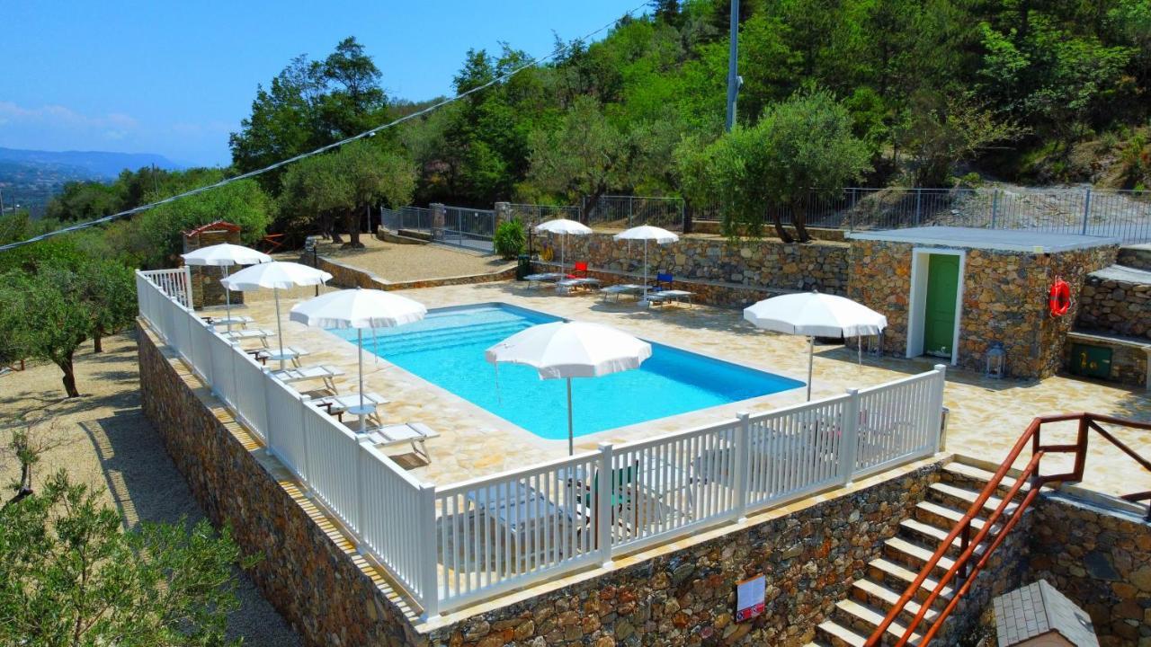 Agriturismo Monte Acuto - Natura, Mare & Relax In Piscina Toirano Ngoại thất bức ảnh