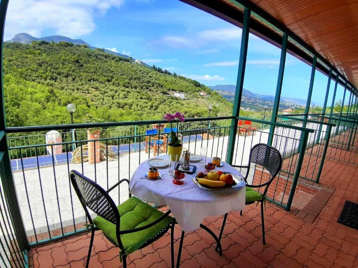 Agriturismo Monte Acuto - Natura, Mare & Relax In Piscina Toirano Ngoại thất bức ảnh